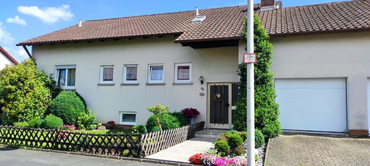 Ferienwohnung Fackelmann Dettelbach Dış mekan fotoğraf